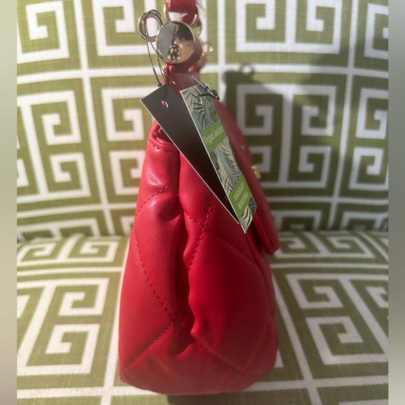 NWT! SOLD! Badgley Mischka Diamond Quilted Studded Red Crossbody & Wristlet - Picture 5 of 10